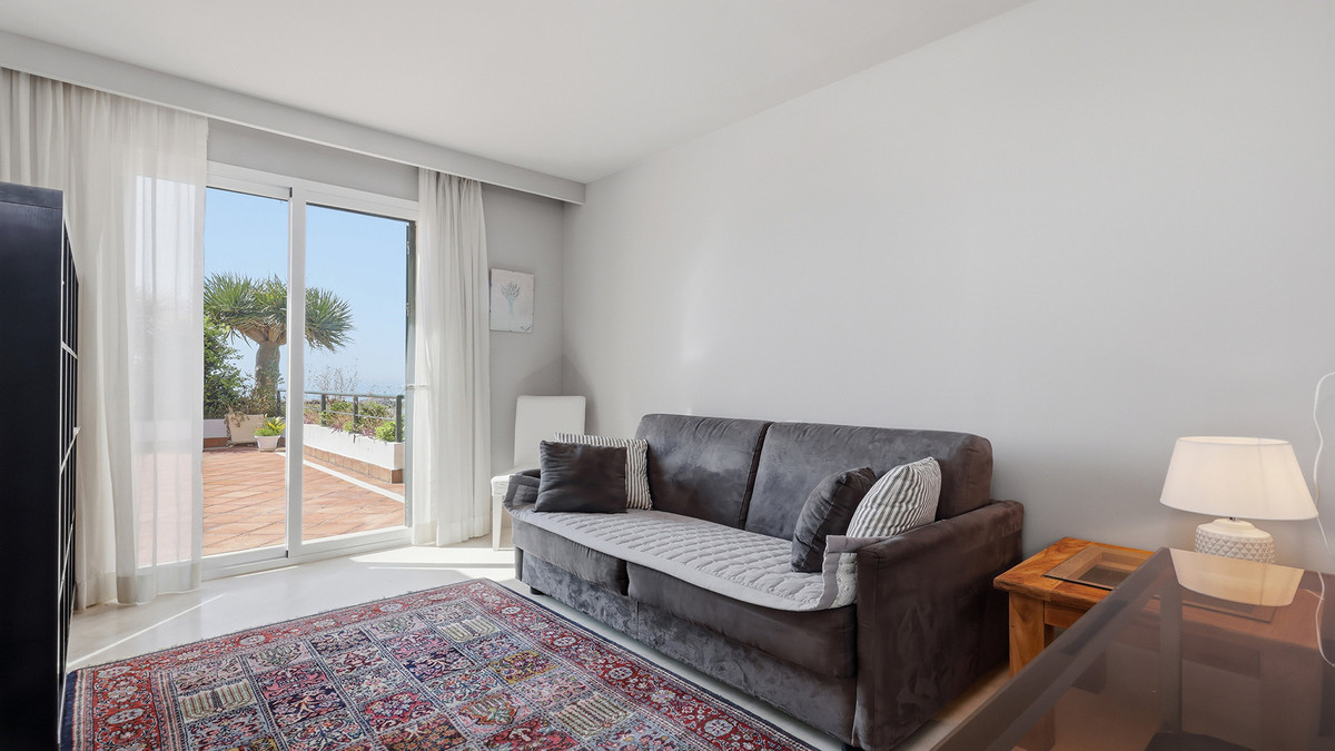 3 Bed Apartment for sale in Doña Julia Costa Del Sol, Málaga, Spain