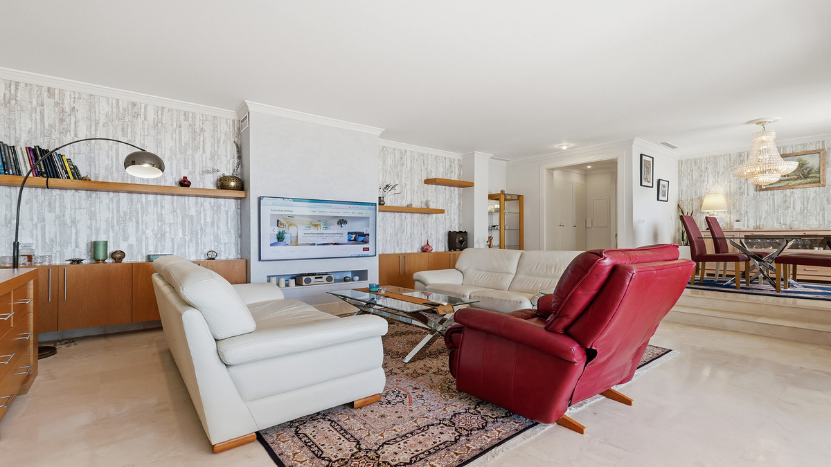 3 Bed Apartment for sale in Doña Julia Costa Del Sol, Málaga, Spain
