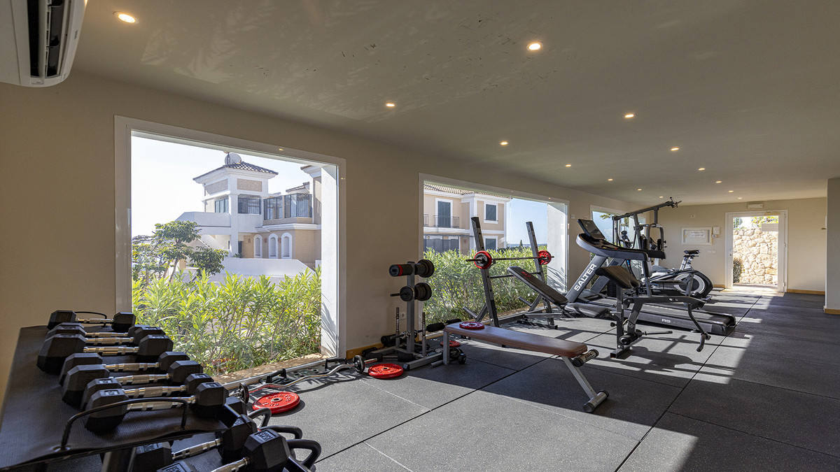 3 Bed Apartment for sale in Doña Julia Costa Del Sol, Málaga, Spain