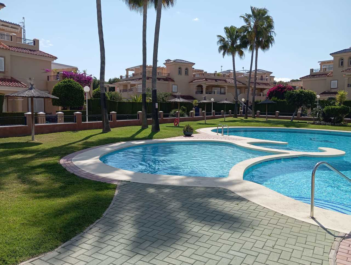 Se vende Adosada de 3 dormitorios en Costa Blanca, Alicante, España