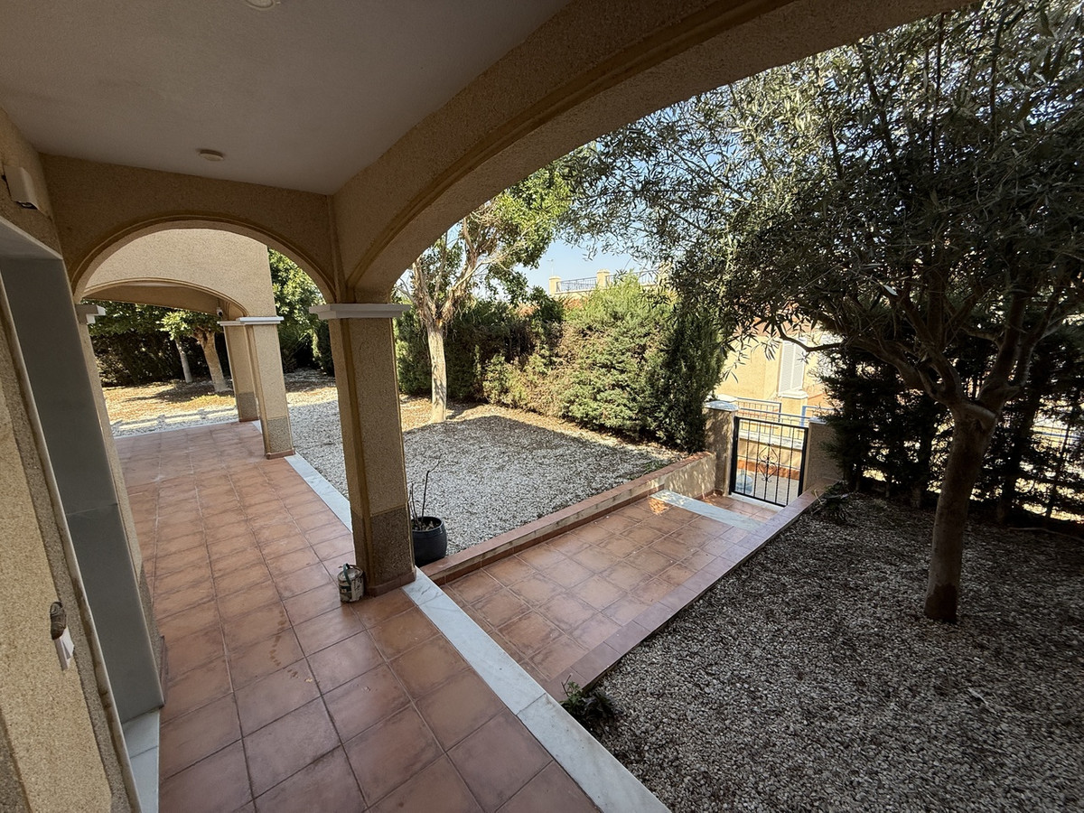 Se vende Adosada de 3 dormitorios en Costa Blanca, Alicante, España