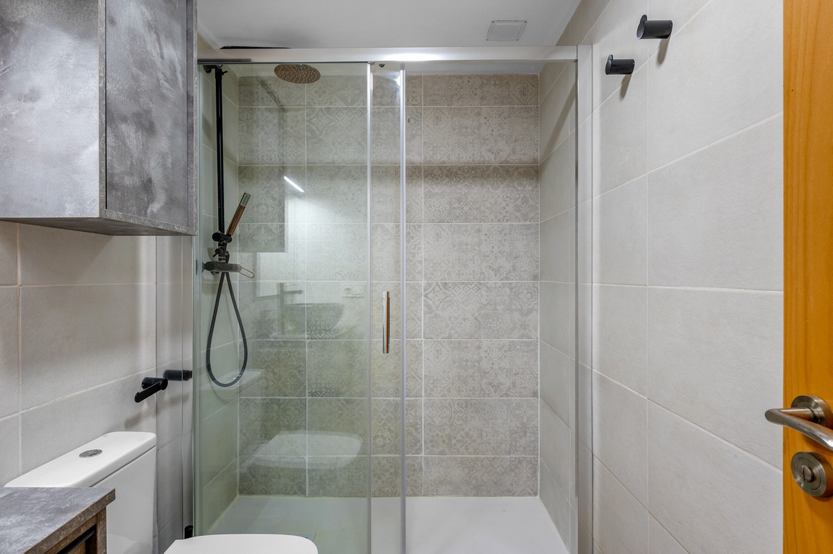 2 Bed Apartment for sale in Alicante Costa Blanca, Alicante, Spain