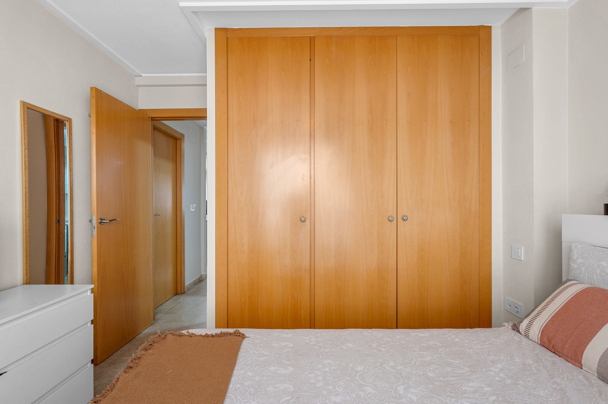 2 Bed Apartment for sale in Alicante Costa Blanca, Alicante, Spain