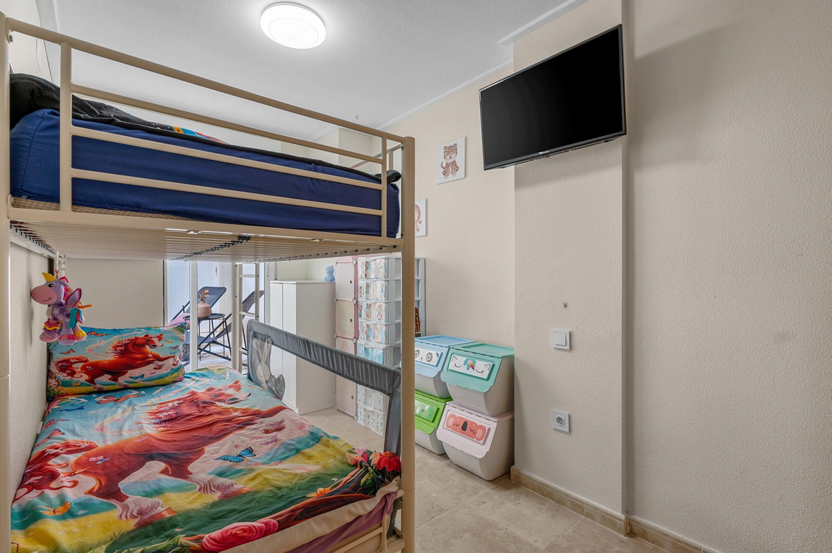 2 Bed Apartment for sale in Alicante Costa Blanca, Alicante, Spain