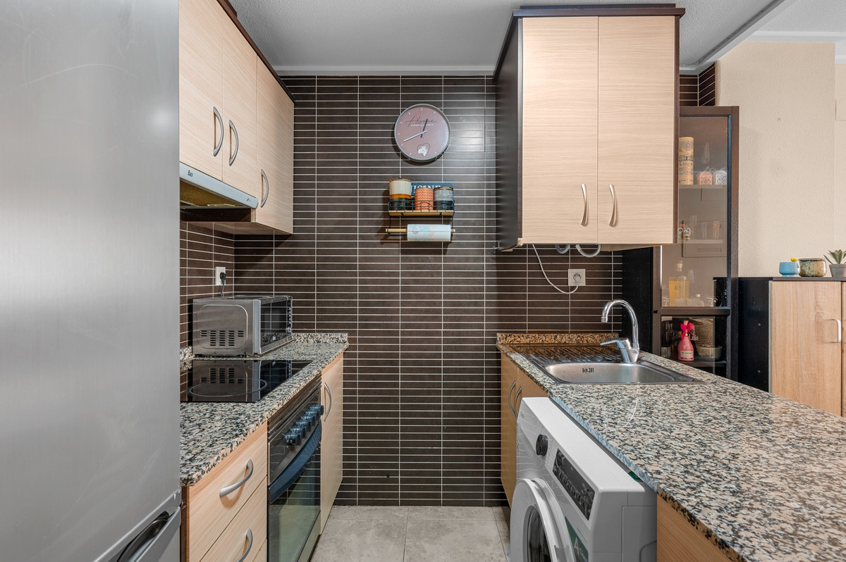 2 Bed Apartment for sale in Alicante Costa Blanca, Alicante, Spain