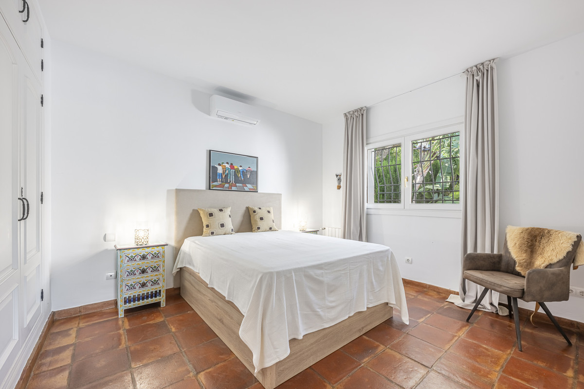 6 Bed Townhouse for sale in Sotogrande Alto Costa Del Sol, Cádiz, Spain