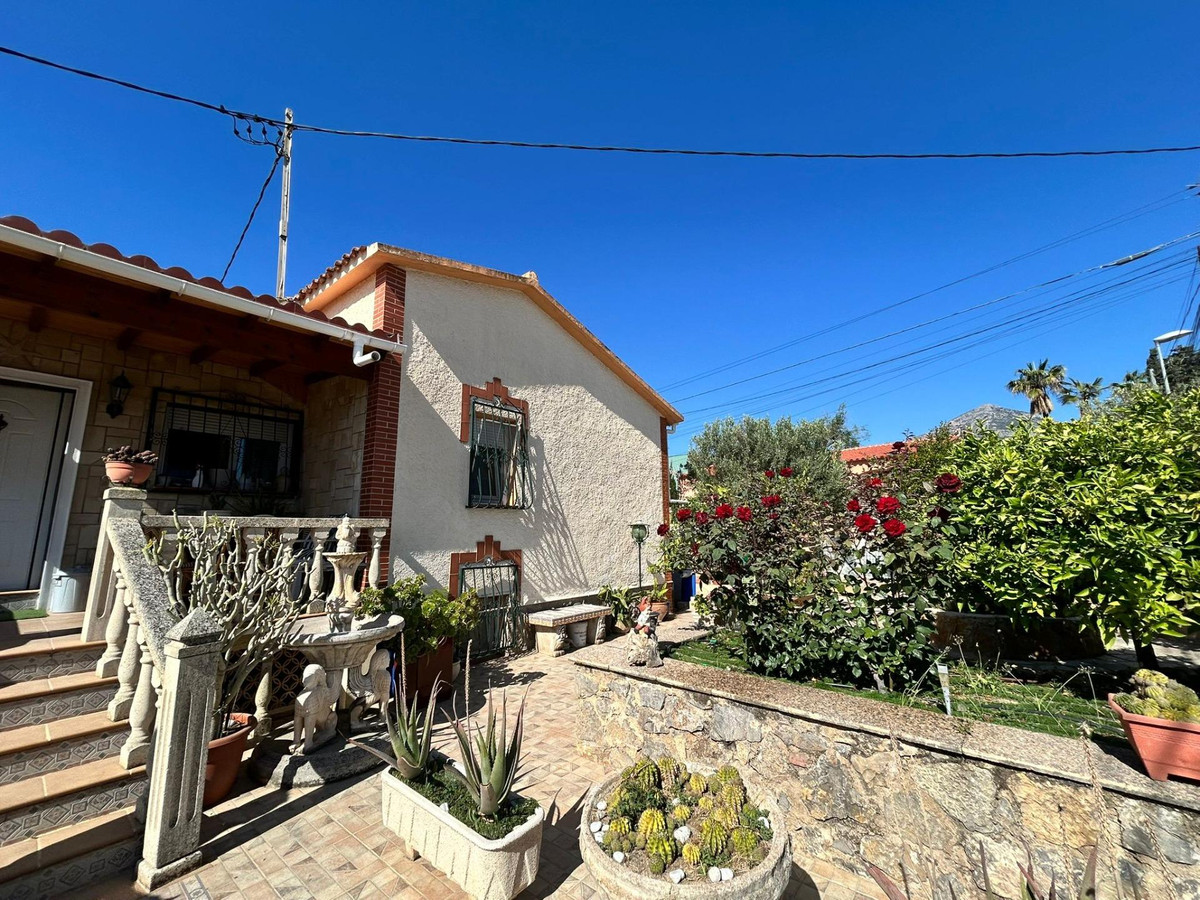 Se vende Bungalow de 4 dormitorios en Costa Blanca, Alicante, España