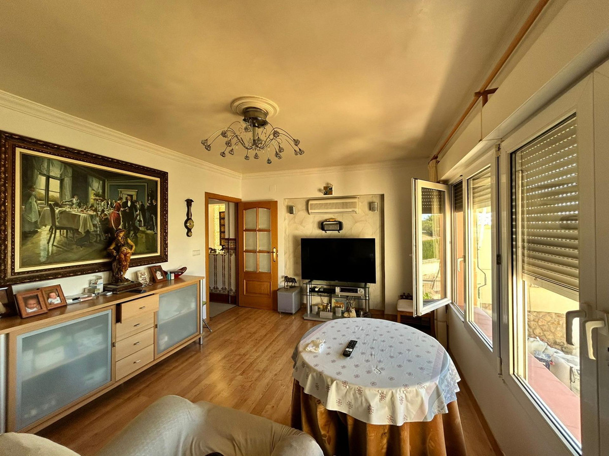 Se vende Bungalow de 4 dormitorios en Costa Blanca, Alicante, España