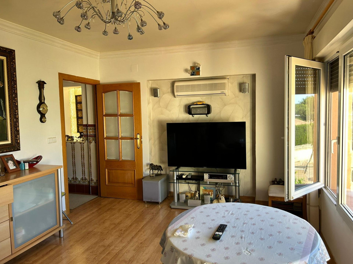 Se vende Bungalow de 4 dormitorios en Costa Blanca, Alicante, España