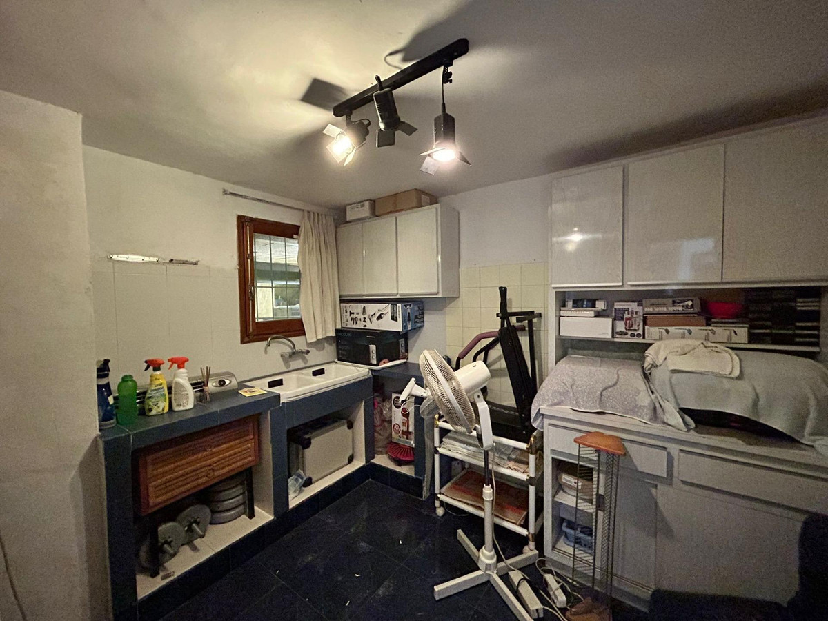 Se vende Bungalow de 4 dormitorios en Costa Blanca, Alicante, España