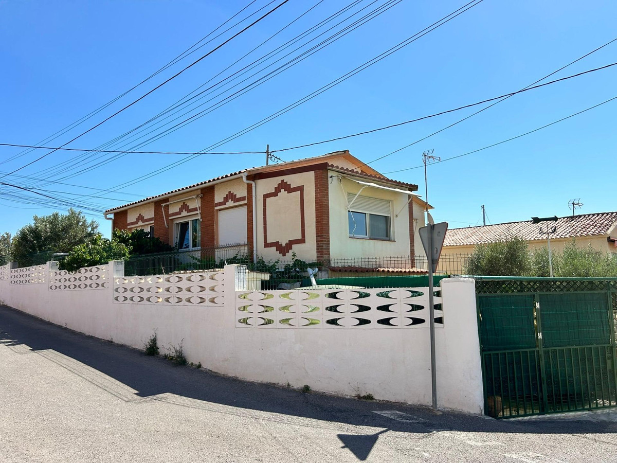 Se vende Bungalow de 4 dormitorios en Costa Blanca, Alicante, España