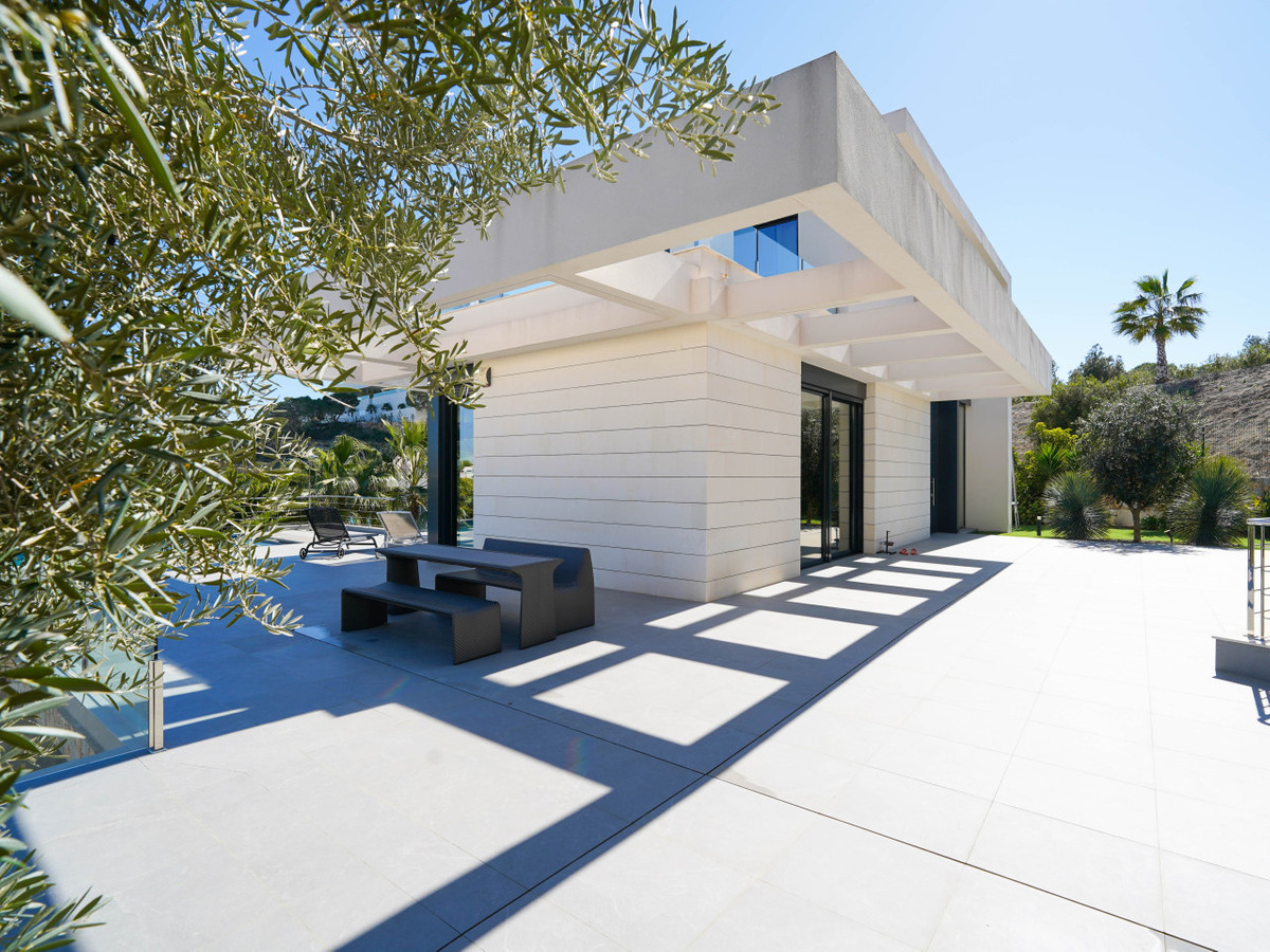 6 Bed Townhouse for sale in Las Colinas Golf Costa Blanca, Alicante, Spain