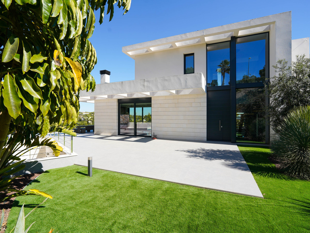 6 Bed Townhouse for sale in Las Colinas Golf Costa Blanca, Alicante, Spain