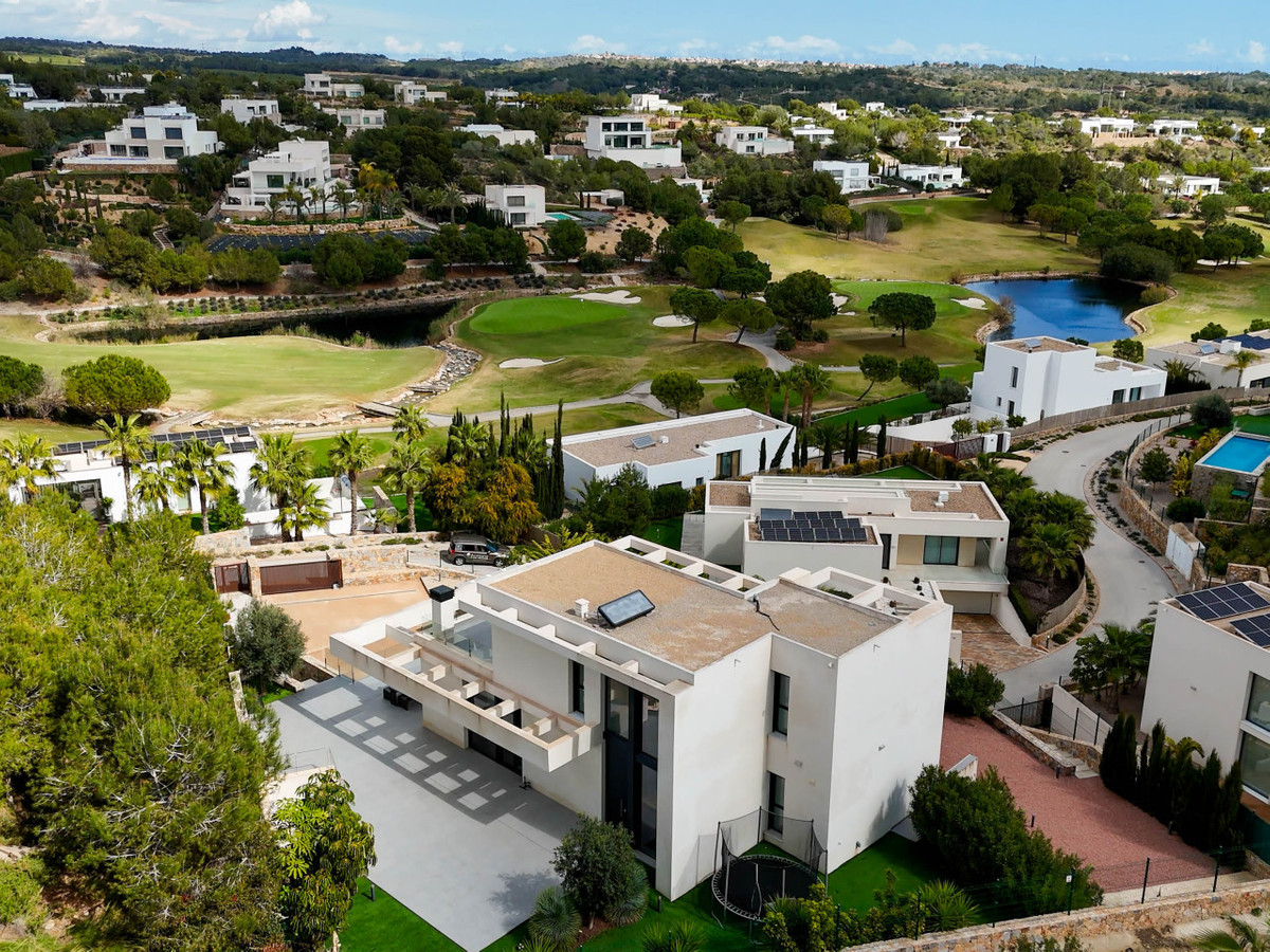 6 Bed Townhouse for sale in Las Colinas Golf Costa Blanca, Alicante, Spain