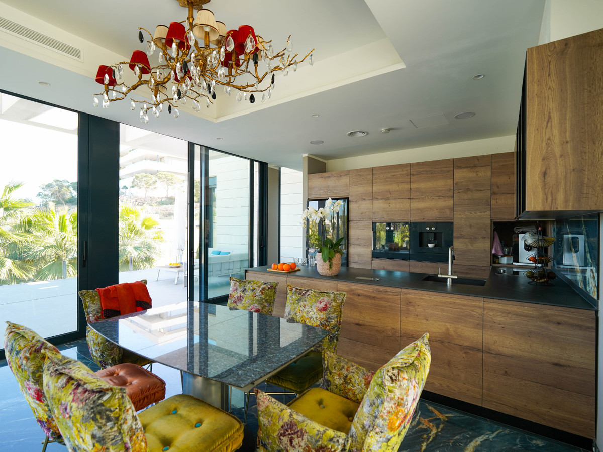 6 Bed Townhouse for sale in Las Colinas Golf Costa Blanca, Alicante, Spain