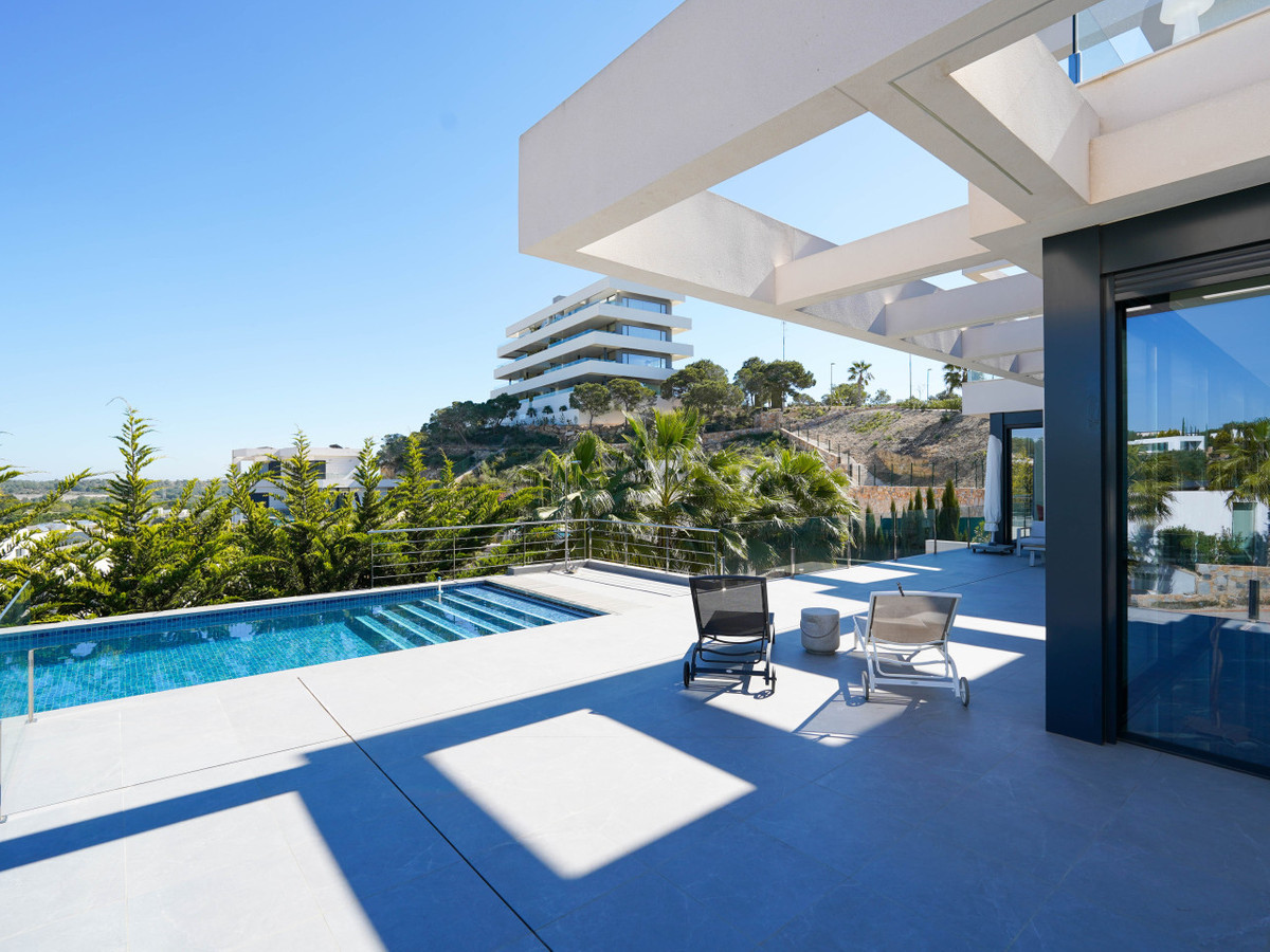 6 Bed Townhouse for sale in Las Colinas Golf Costa Blanca, Alicante, Spain