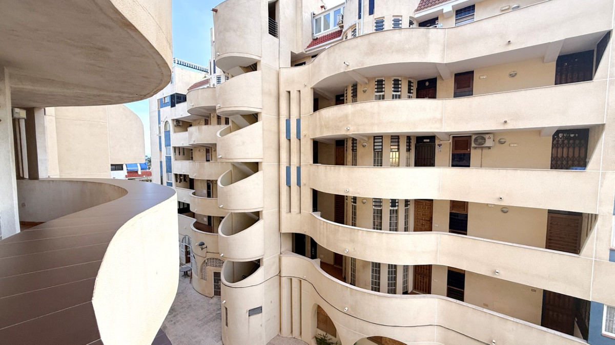 1 Bed Apartment for sale in Torrevieja Costa Blanca, Alicante, Spain