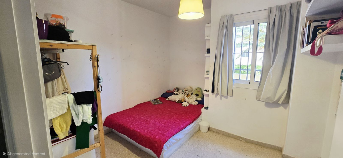Se vende Apartamento Planta Baja de 4 dormitorios en Costa Del Sol, Málaga, España