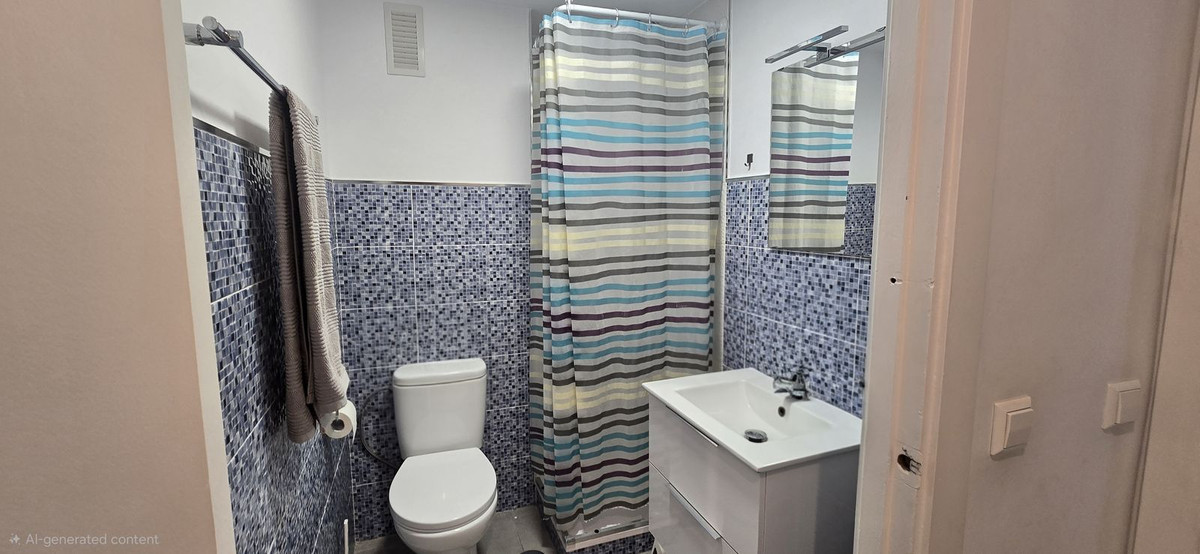 Se vende Apartamento Planta Baja de 4 dormitorios en Costa Del Sol, Málaga, España