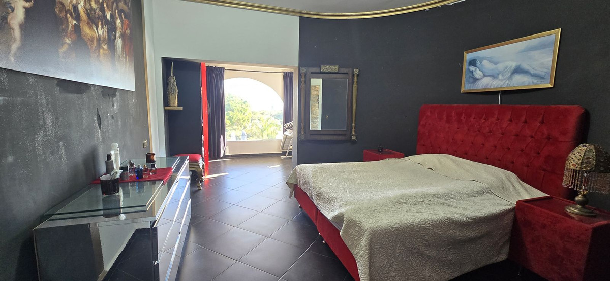 Se vende Villa - Chalet de 7 dormitorios en Costa Del Sol, Málaga, España