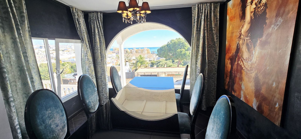 Se vende Villa - Chalet de 7 dormitorios en Costa Del Sol, Málaga, España