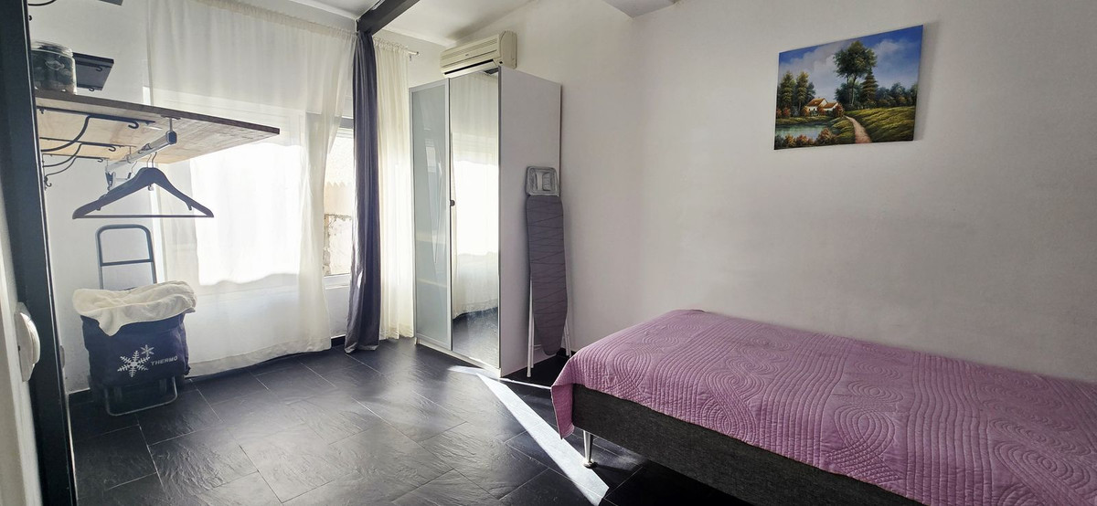 Se vende Villa - Chalet de 7 dormitorios en Costa Del Sol, Málaga, España