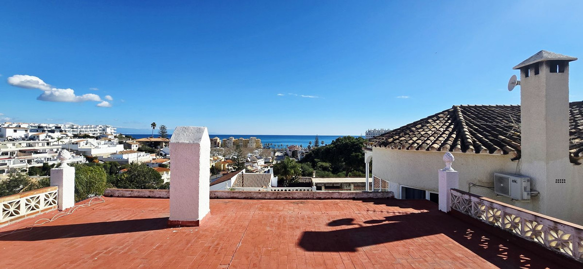 Se vende Villa - Chalet de 7 dormitorios en Costa Del Sol, Málaga, España