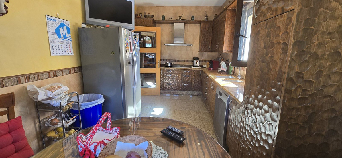 Se vende Villa - Chalet de 4 dormitorios en Costa Del Sol, Málaga, España