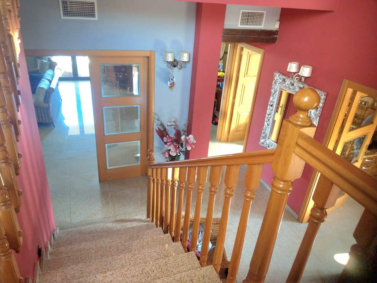 Se vende Villa - Chalet de 4 dormitorios en Costa Del Sol, Málaga, España