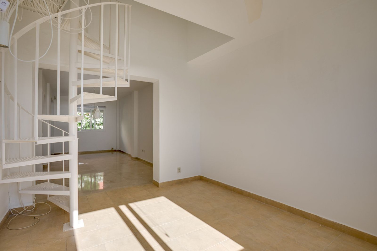 1 Bed Apartment for sale in Casares Playa Costa Del Sol, Málaga, Spain