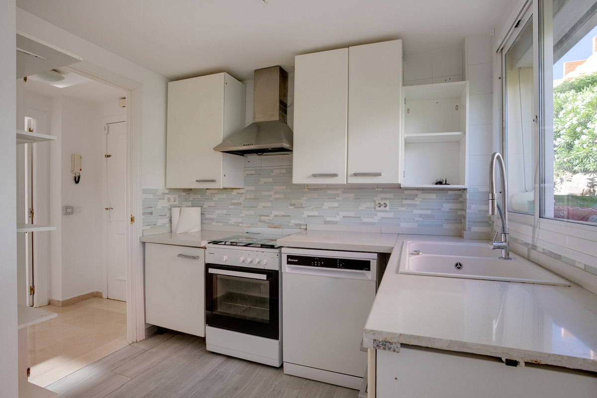1 Bed Apartment for sale in Casares Playa Costa Del Sol, Málaga, Spain