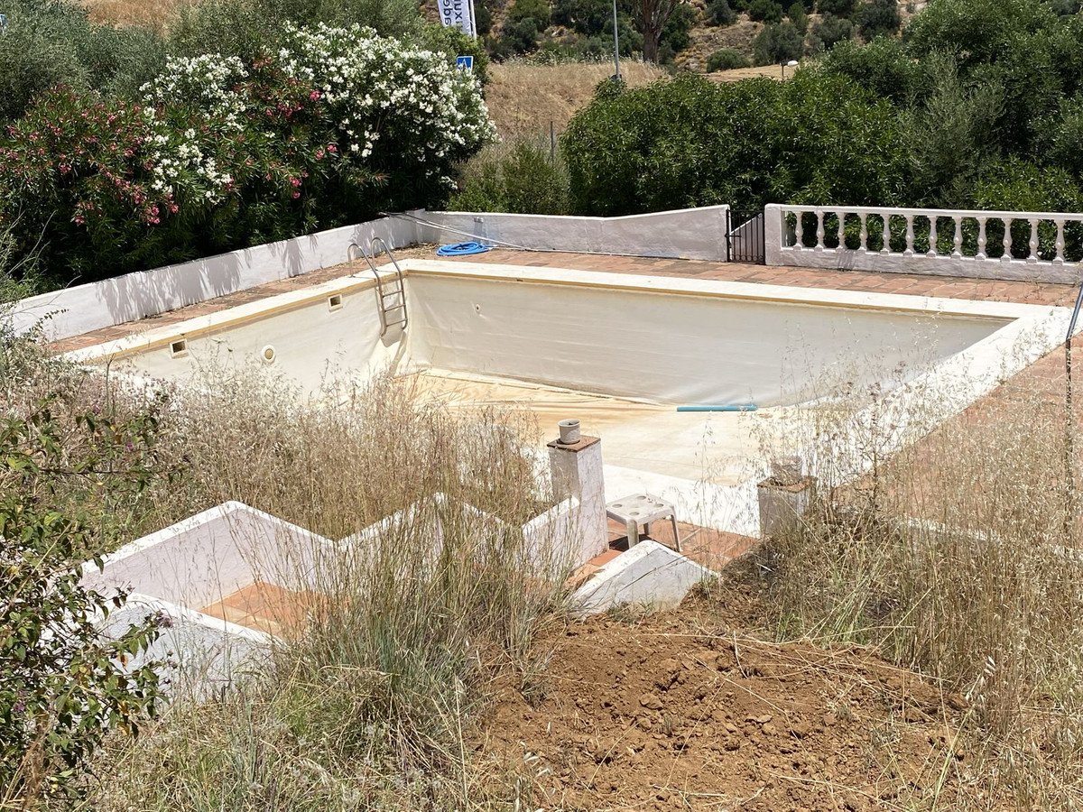 4 Bed Townhouse for sale in Mijas Costa Del Sol, Málaga, Spain