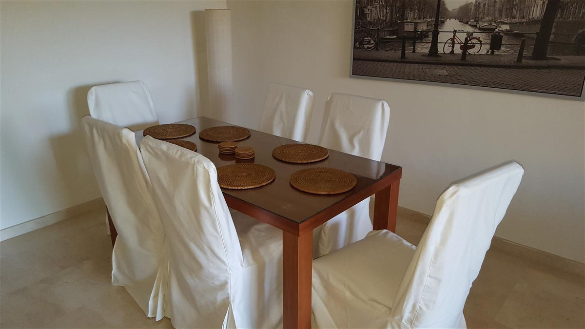 2 Bed Apartment for sale in La Duquesa Costa Del Sol, Málaga, Spain