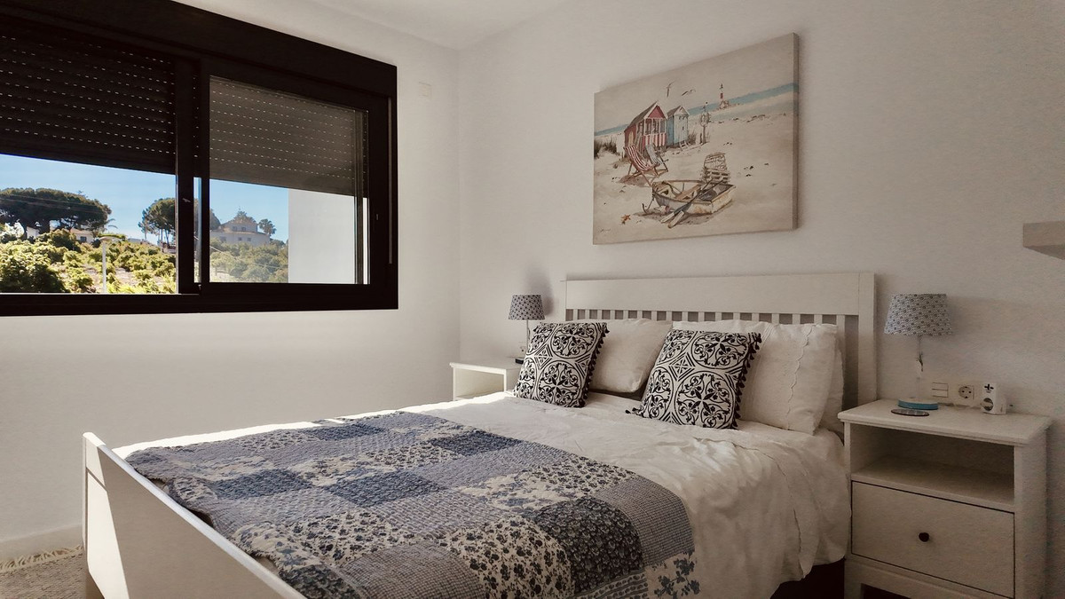 4 Bed Townhouse for sale in New Golden Mile Costa Del Sol, Málaga, Spain