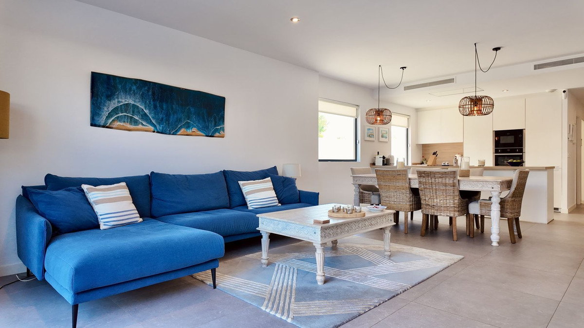 4 Bed Townhouse for sale in New Golden Mile Costa Del Sol, Málaga, Spain