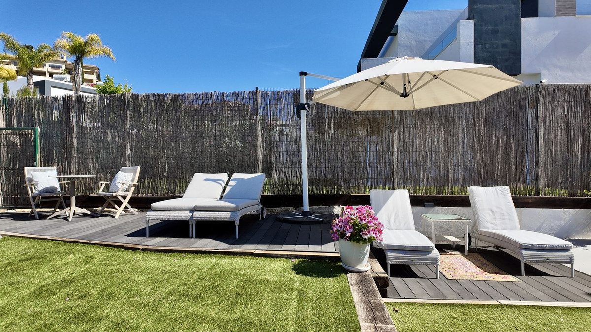 4 Bed Townhouse for sale in New Golden Mile Costa Del Sol, Málaga, Spain