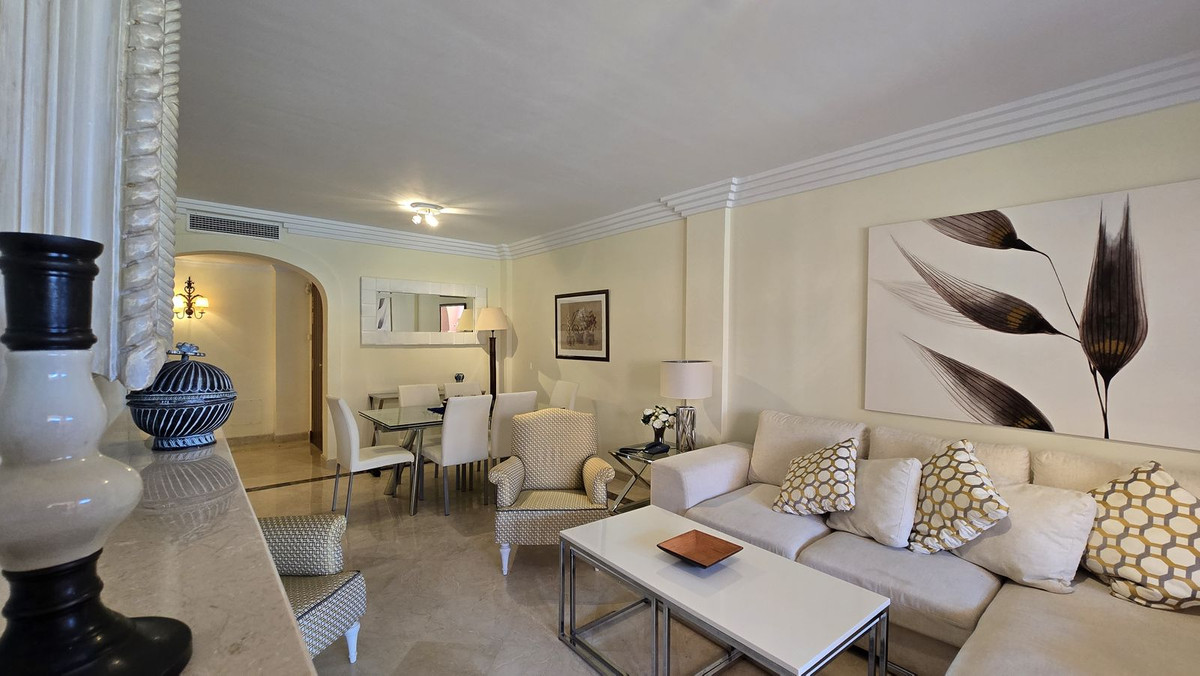Se vende Apartamento Planta Baja de 2 dormitorios en Costa Del Sol, Málaga, España