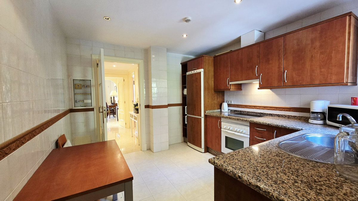 Se vende Apartamento Planta Baja de 2 dormitorios en Costa Del Sol, Málaga, España