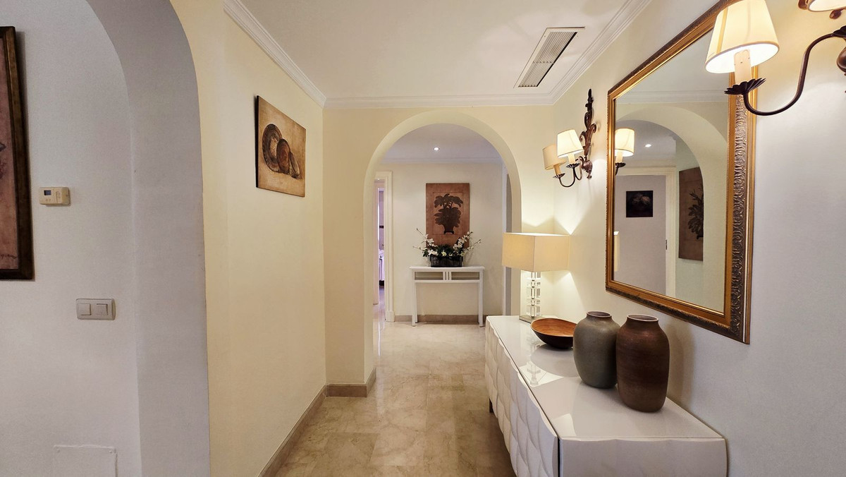 Se vende Apartamento Planta Baja de 2 dormitorios en Costa Del Sol, Málaga, España