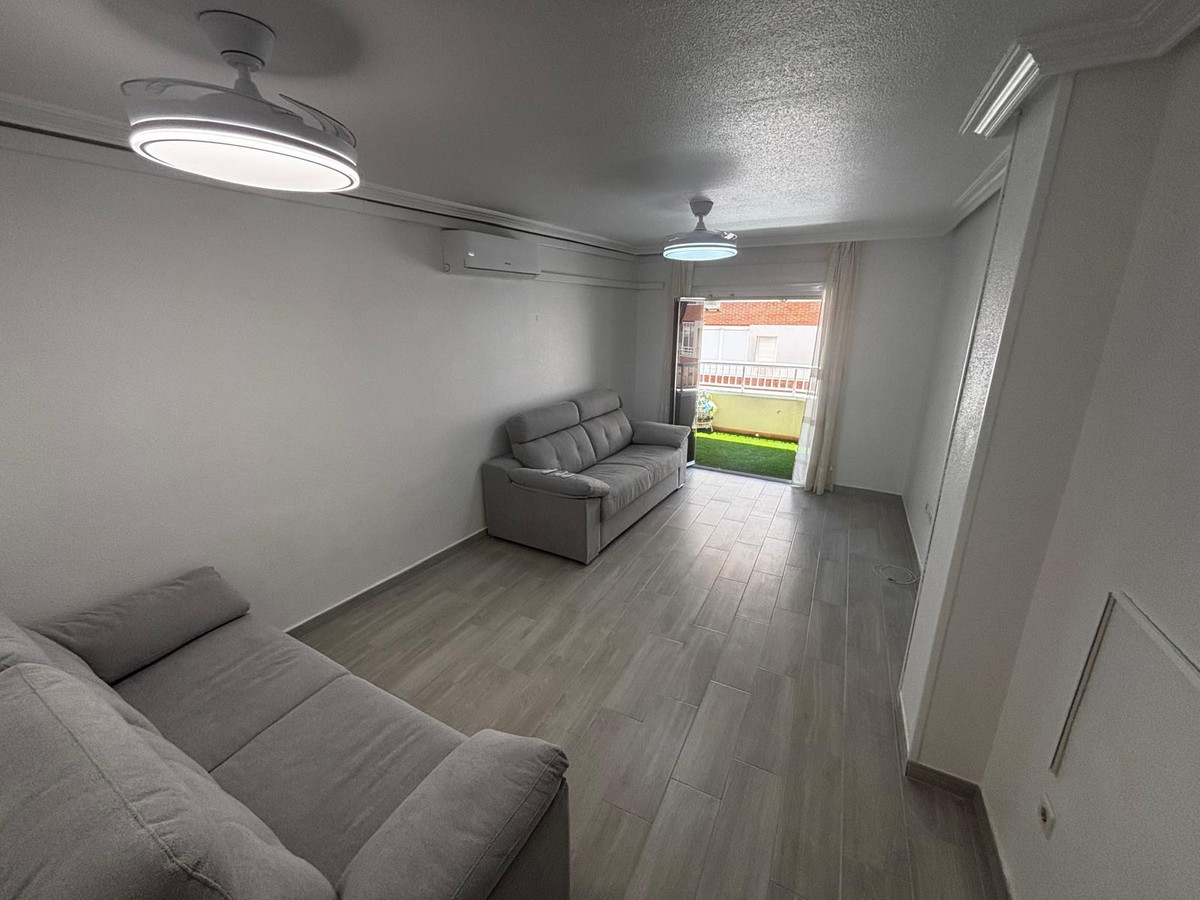 Se vende Apartamento Planta Baja de 2 dormitorios en Costa Blanca, Alicante, España