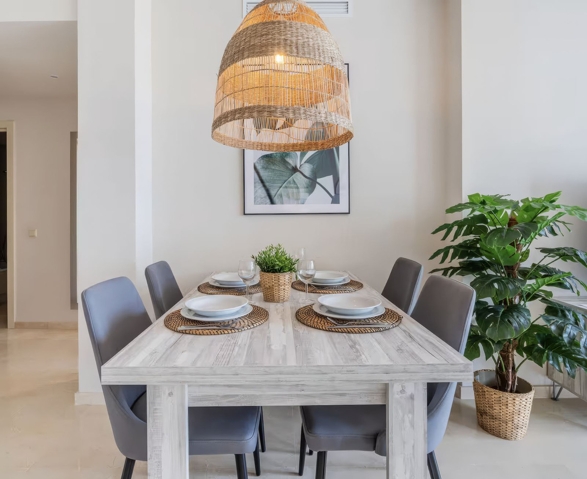 2 Bed Apartment for sale in Estepona Costa Del Sol, Málaga, Spain