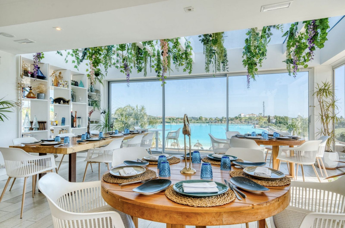 2 Bed Apartment for sale in Estepona Costa Del Sol, Málaga, Spain