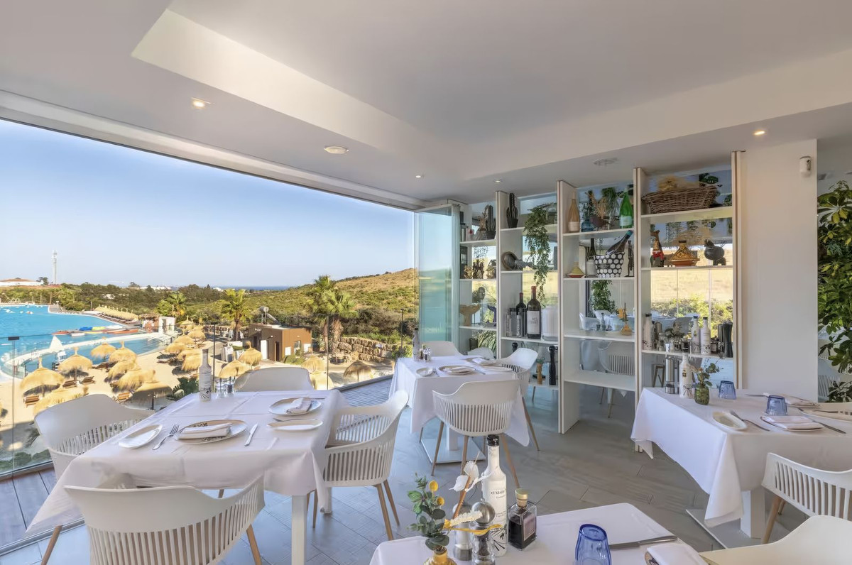 2 Bed Apartment for sale in Estepona Costa Del Sol, Málaga, Spain