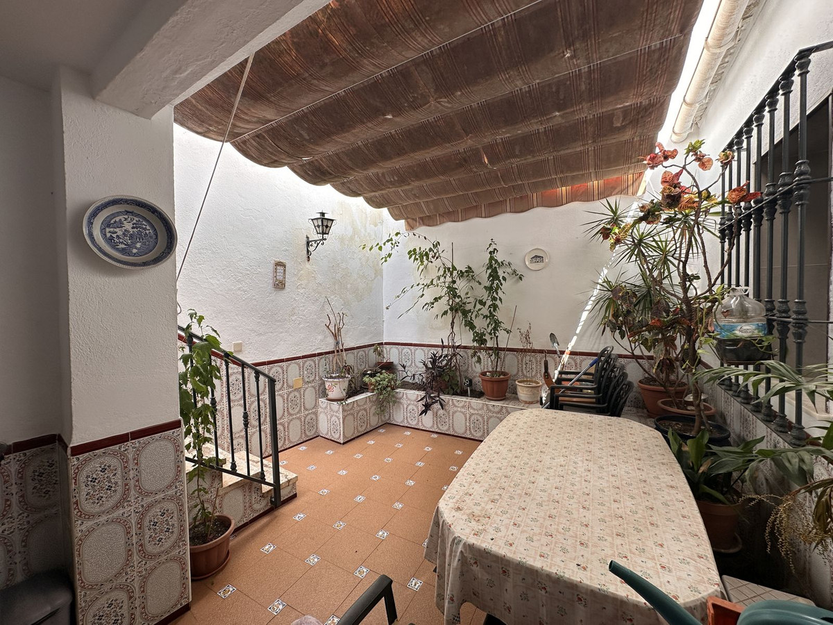 3 Bed Townhouse for sale in Málaga Centro Costa Del Sol, Málaga, Spain