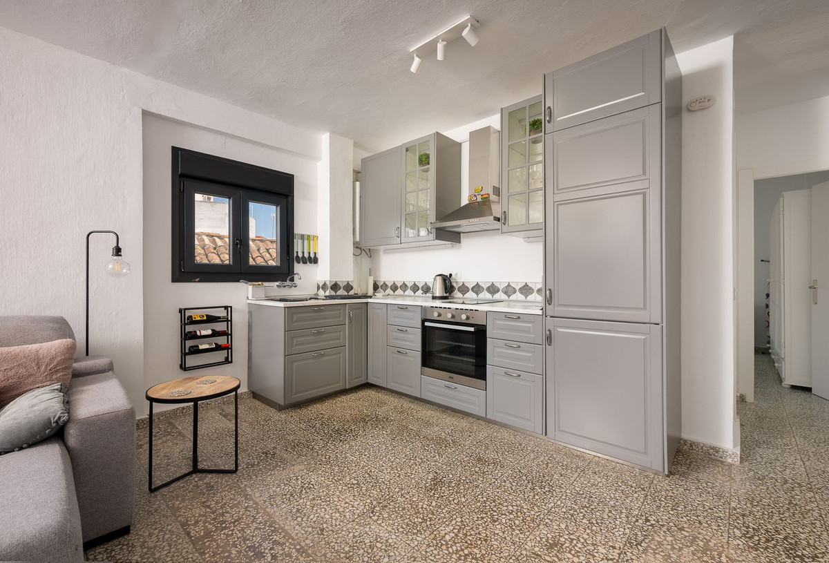 Se vende Apartamento Planta Media de 2 dormitorios en Costa Del Sol, Málaga, España