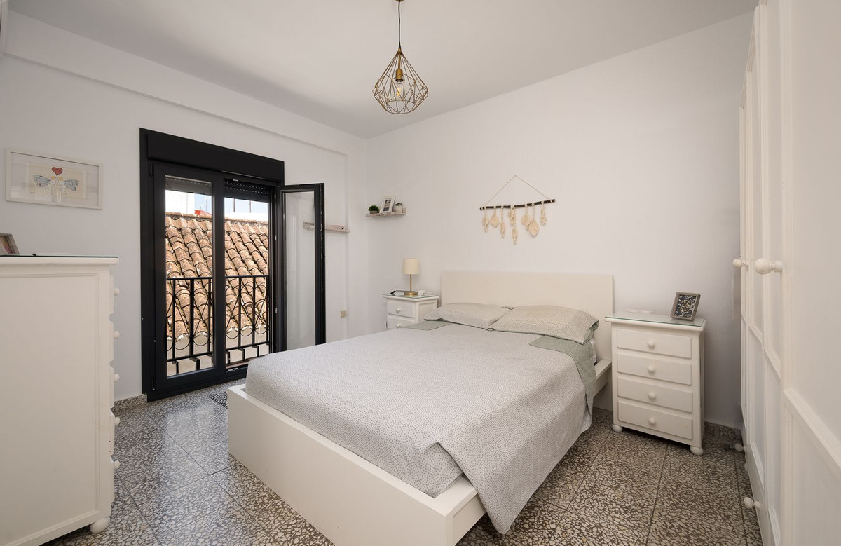 Se vende Apartamento Planta Media de 2 dormitorios en Costa Del Sol, Málaga, España