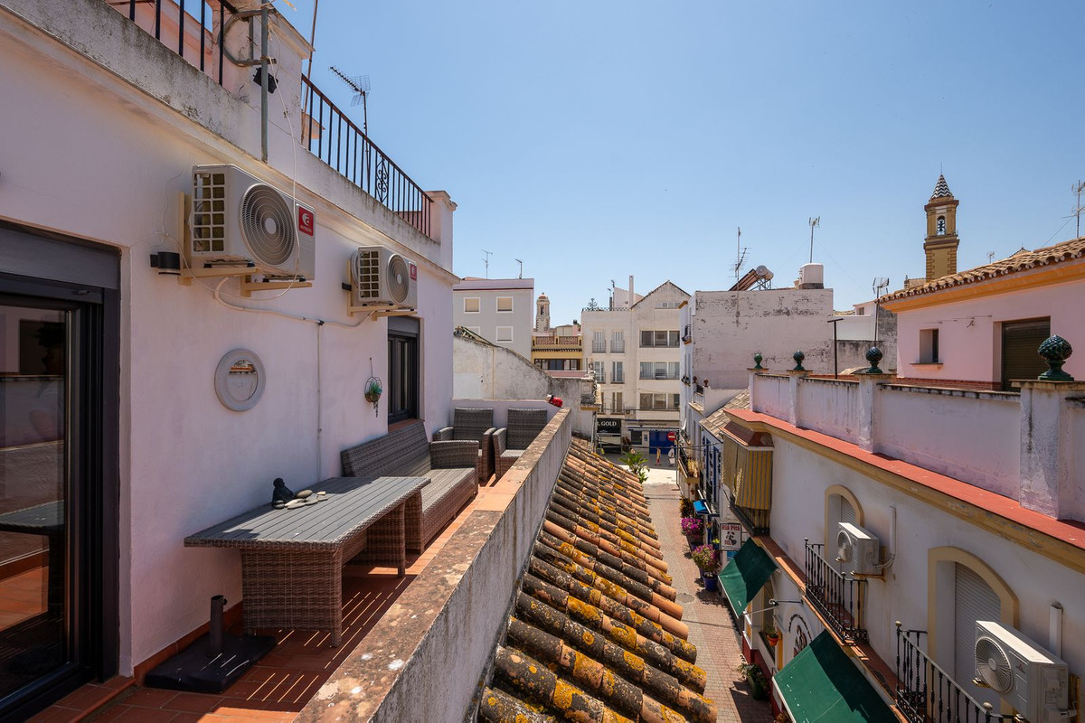 Se vende Apartamento Planta Media de 2 dormitorios en Costa Del Sol, Málaga, España