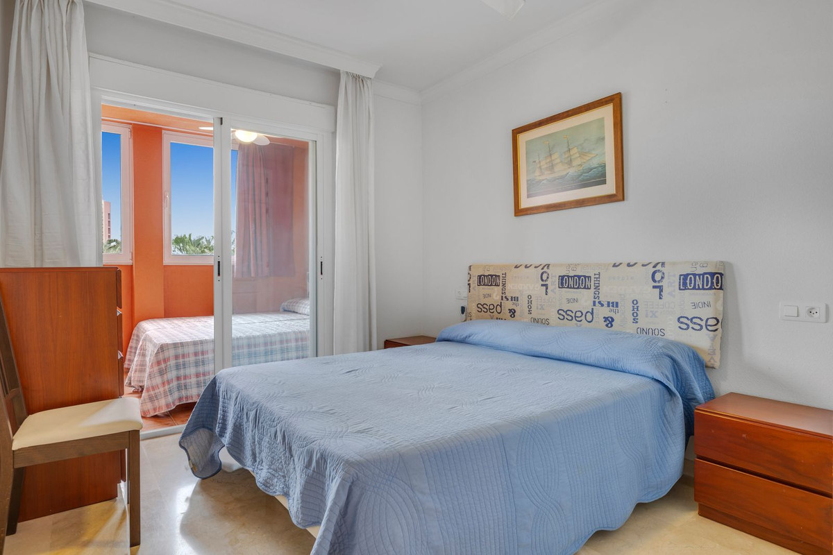 2 Bed Apartment for sale in Benalmadena Costa Costa Del Sol, Málaga, Spain