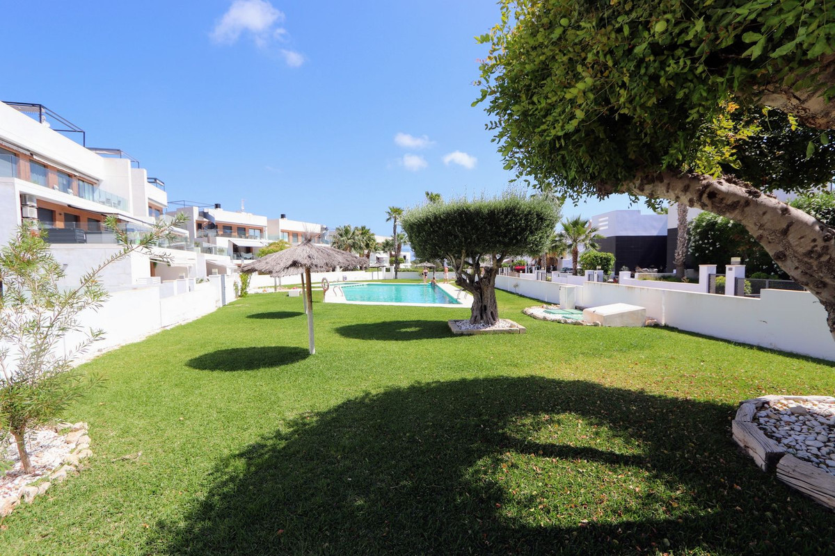 2 Bed Apartment for sale in Villamartin Costa Blanca, Alicante, Spain