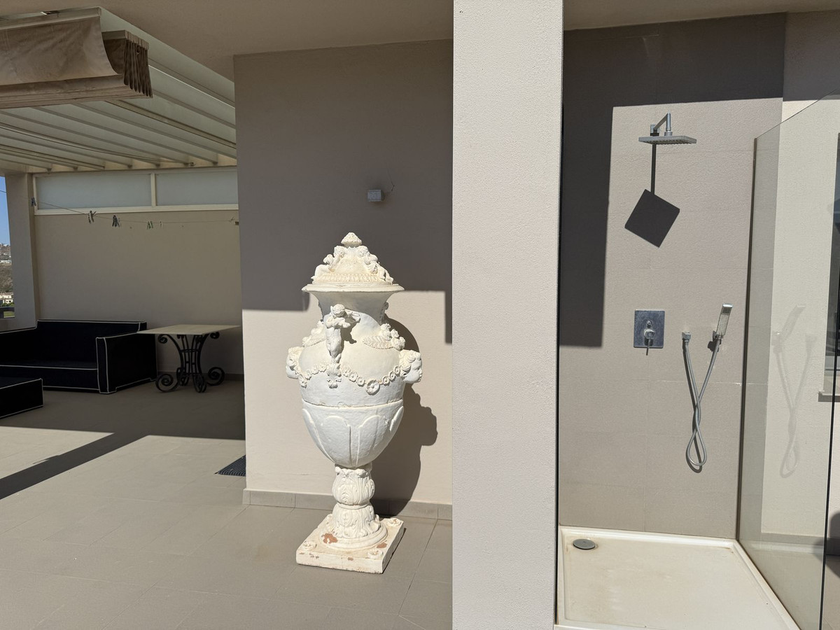 Se vende Ático de 2 dormitorios en Costa Del Sol, Málaga, España